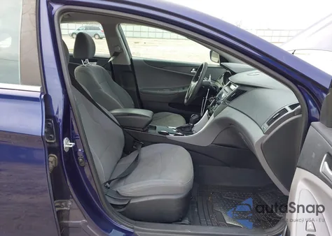 2013 Hyundai Sonata Gls z USA, uszkodzony, nr VIN 5NPEB4AC7DH736281